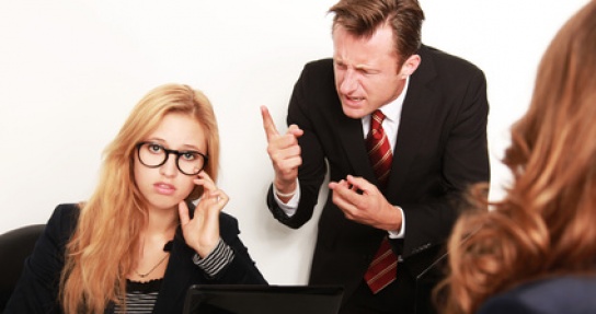 Гори оно всё…Что такое профессиональное выгорание и как с ним бороться